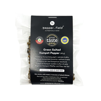 Green Kampot  pepper in salt flower 