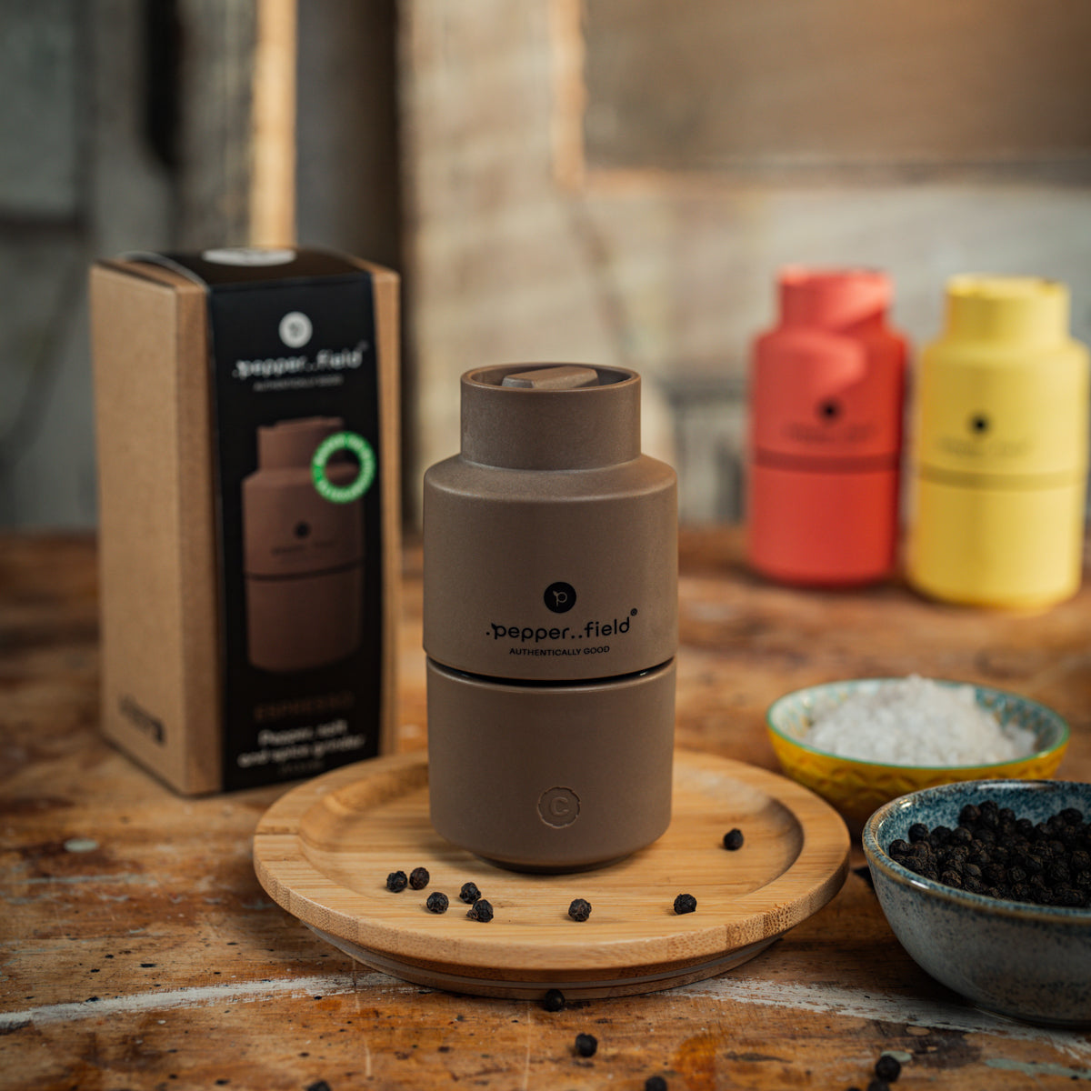 Color design grinder espresso dark brown (11.5 cm)
